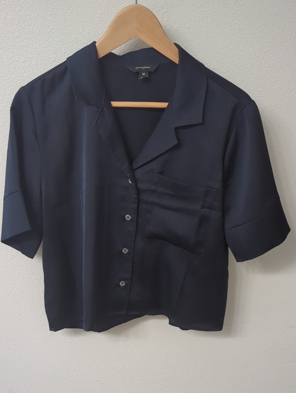 Banana Republic Dark Navy Short-Sleeve Camp Collar Button-Down